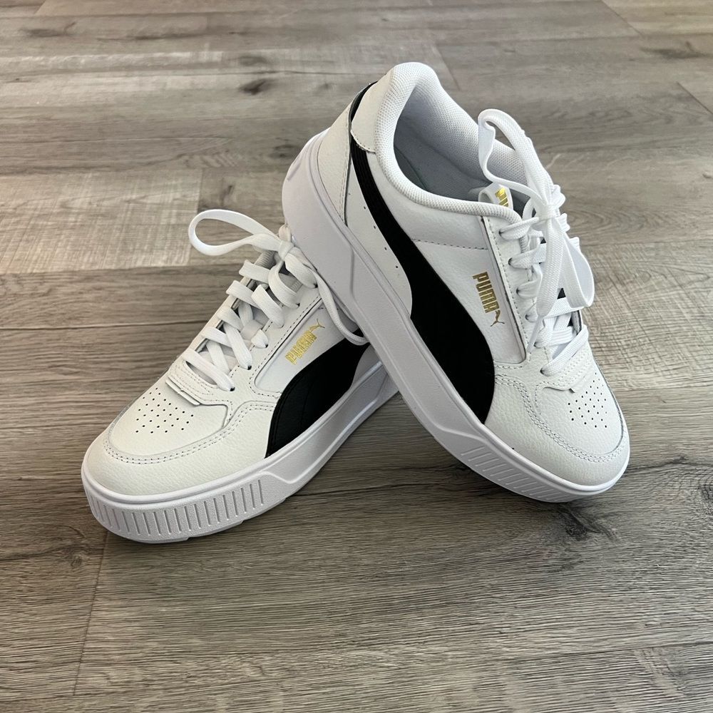 PUMA-Karmen Rebelle-Platform-White/Black-size 7.5-NEW!!